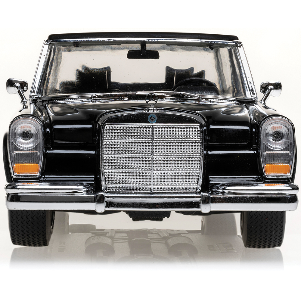 1963 Mercedes-Benz 600 Black Diecast Model Car | Welly