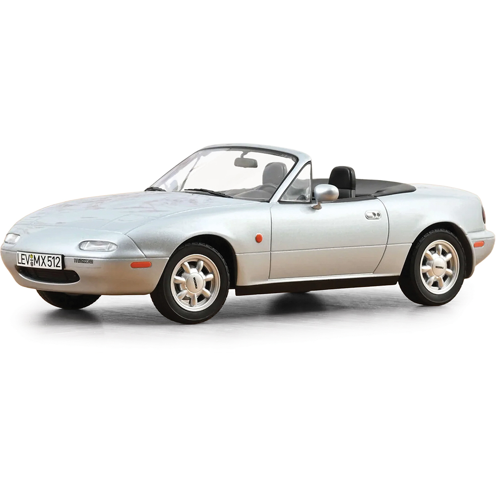 ミニカー Mazda  MX-5  1/18 1989 Mazda MX-5 Miata Silver Diecast Model Car | Norev
