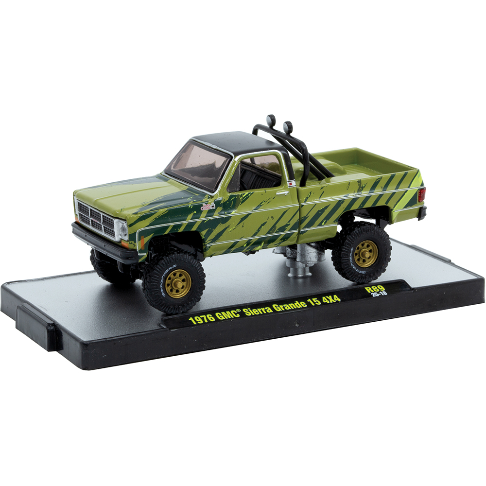 ミニカー　1/24 1976 GMC Sierra Grande 15 - Custom(グロスブラック) [40300-108A] M2 Machines 1976 GMC Sierra Grande 15 Custom Truck, Black w