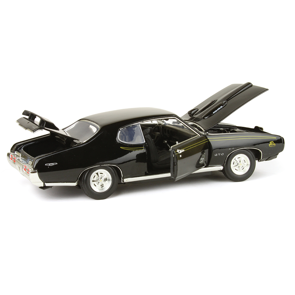 1969 Pontiac GTO Judge Diecast Model | Motormax