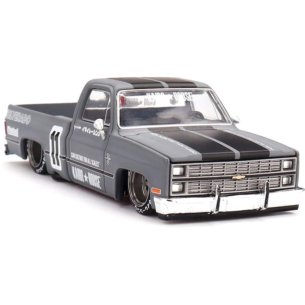 モトトモ Chevrolet Silverado Kaido V2 Grey Diecast Model Car | Kaido