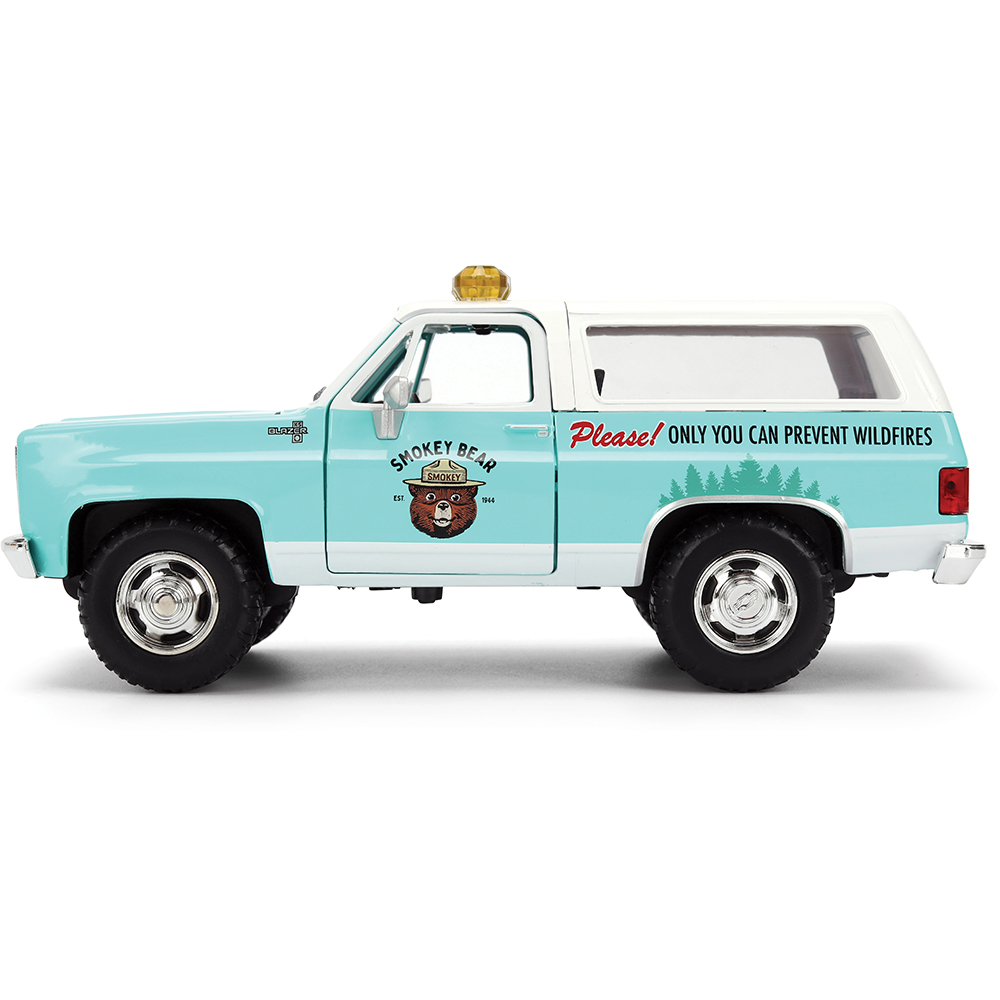 1980 Chevy Blazer W/Smokey Bear Diecast Figure | Jada Toys