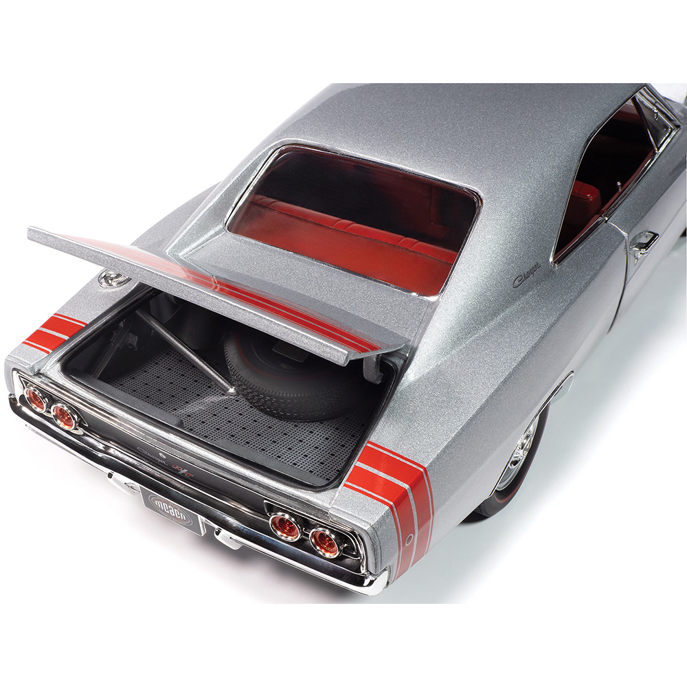 1968 Dodge Charger R/T MCACN AA1 Silver | American Muscle - Ertl
