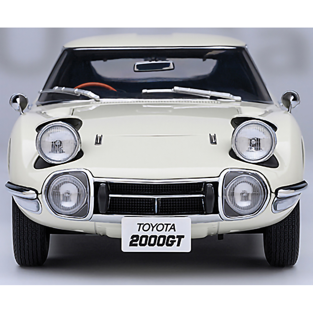 1967 Toyota 2000GT White Composite & Diecast Model Car | AutoArt