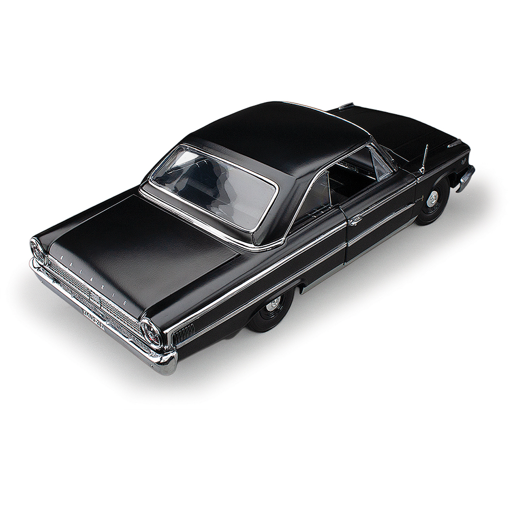 1963 Ford Galaxie 500 XL Hardtop Semi-gloss Black (Fast 5 ) | Sunstar