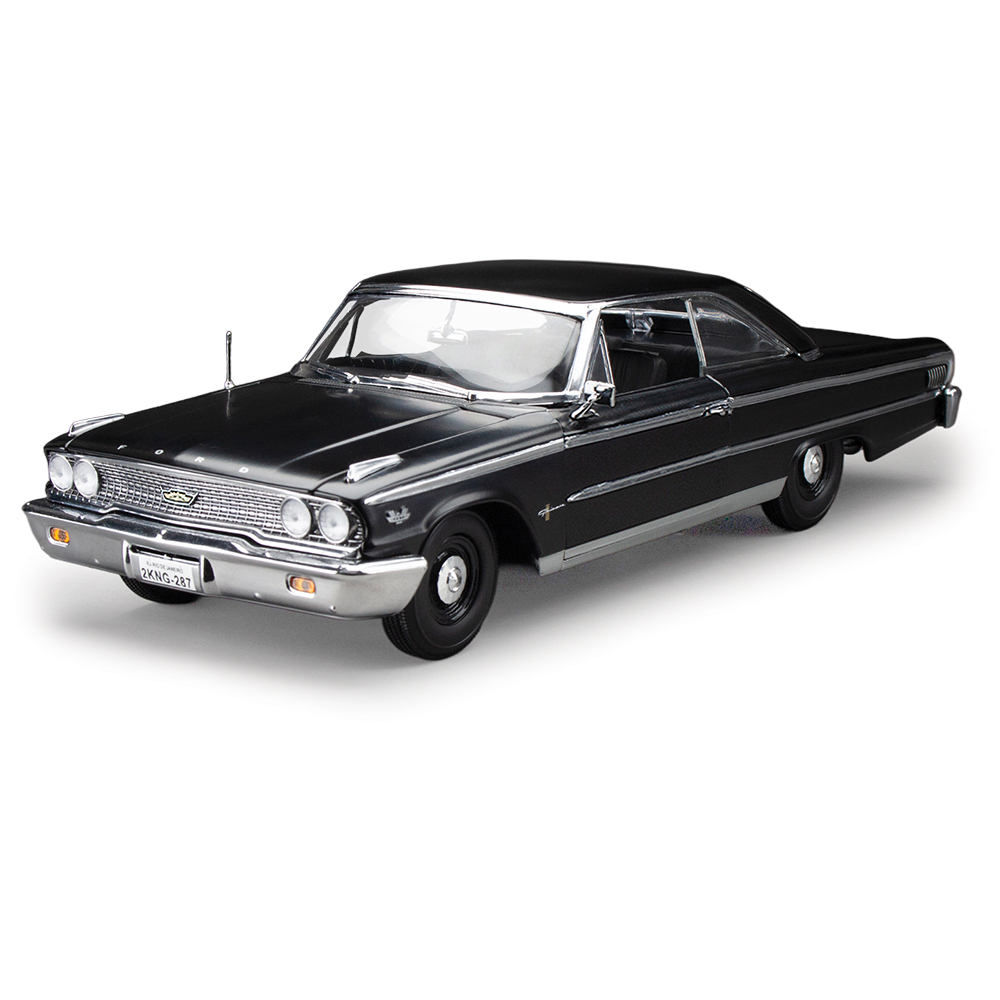 1963 Ford Galaxie 500 XL Hardtop Semi-gloss Black (Fast 5 ) | Sunstar