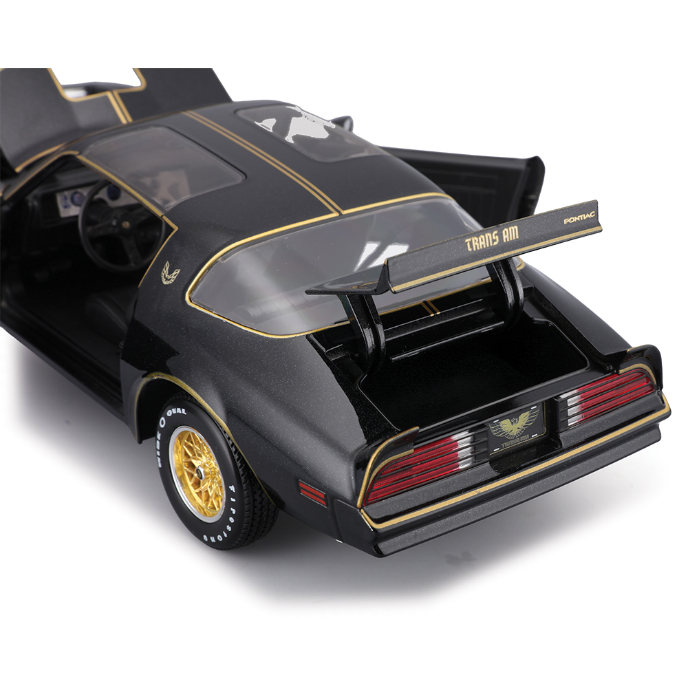 1978 Pontiac Firebird Trans Am Black Diecast Model Car | Maisto