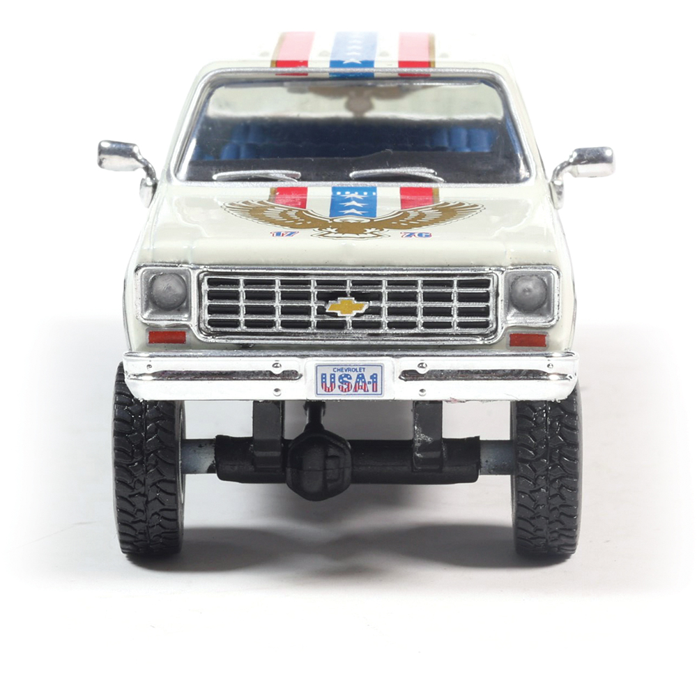 ①☆ Customize Chevy Tracking　　　　　【特典会員限定】 1976 Chevrolet Custom Deluxe K30 Fleetside July 4th 250th
