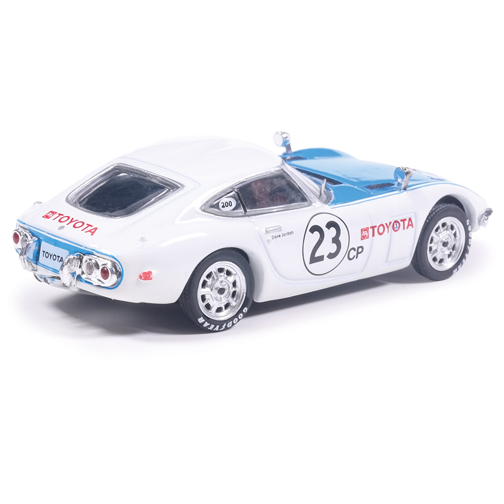 1967 Toyota 2000GT White MF10-10001 Diecast Model Car | IXO Models
