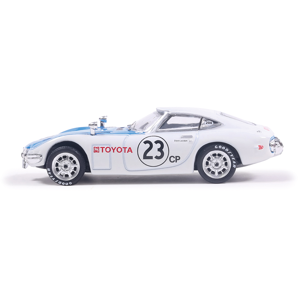 1967 Toyota 2000GT White MF10-10001 Diecast Model Car | IXO Models