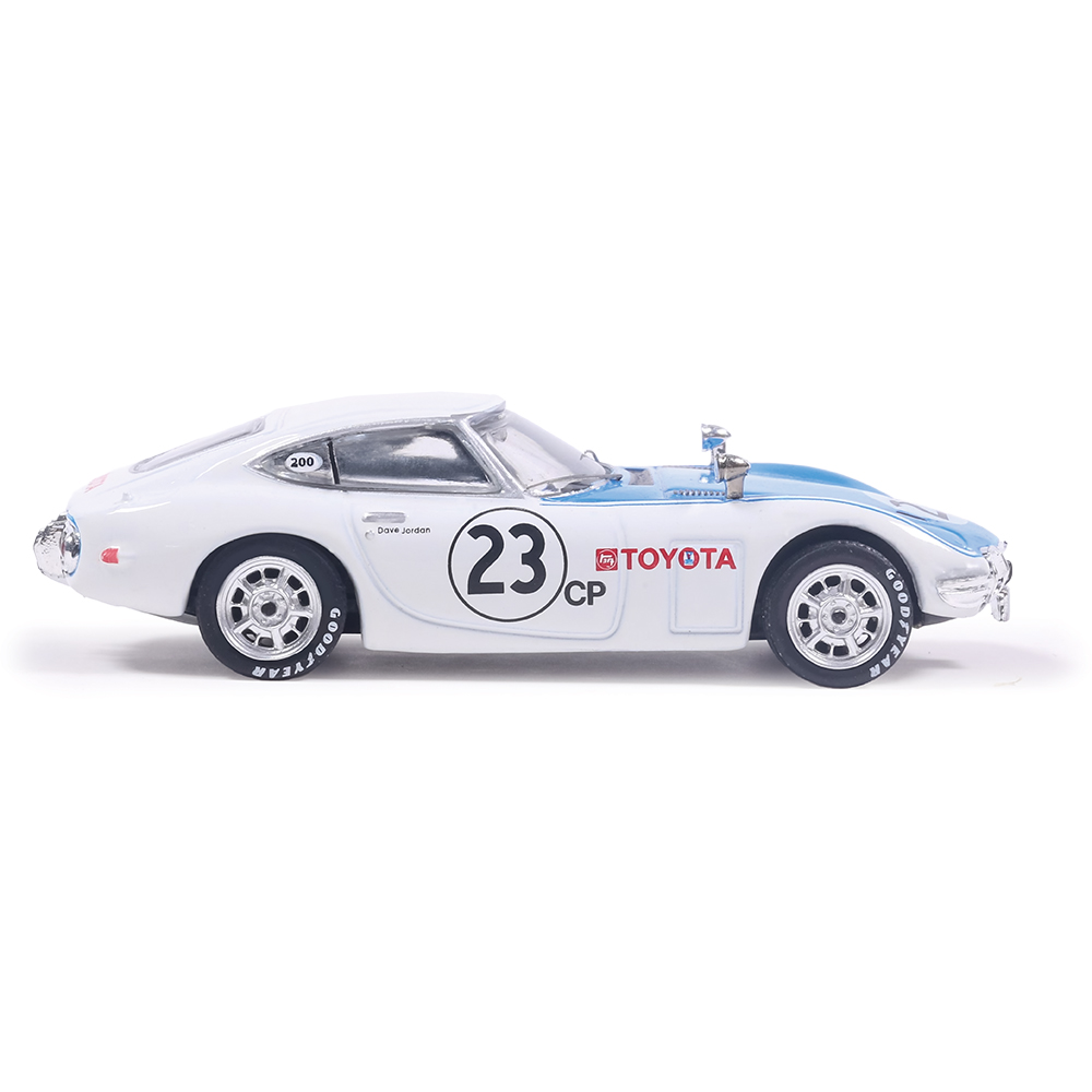 1967 Toyota 2000GT White MF10-10001 Diecast Model Car | IXO Models
