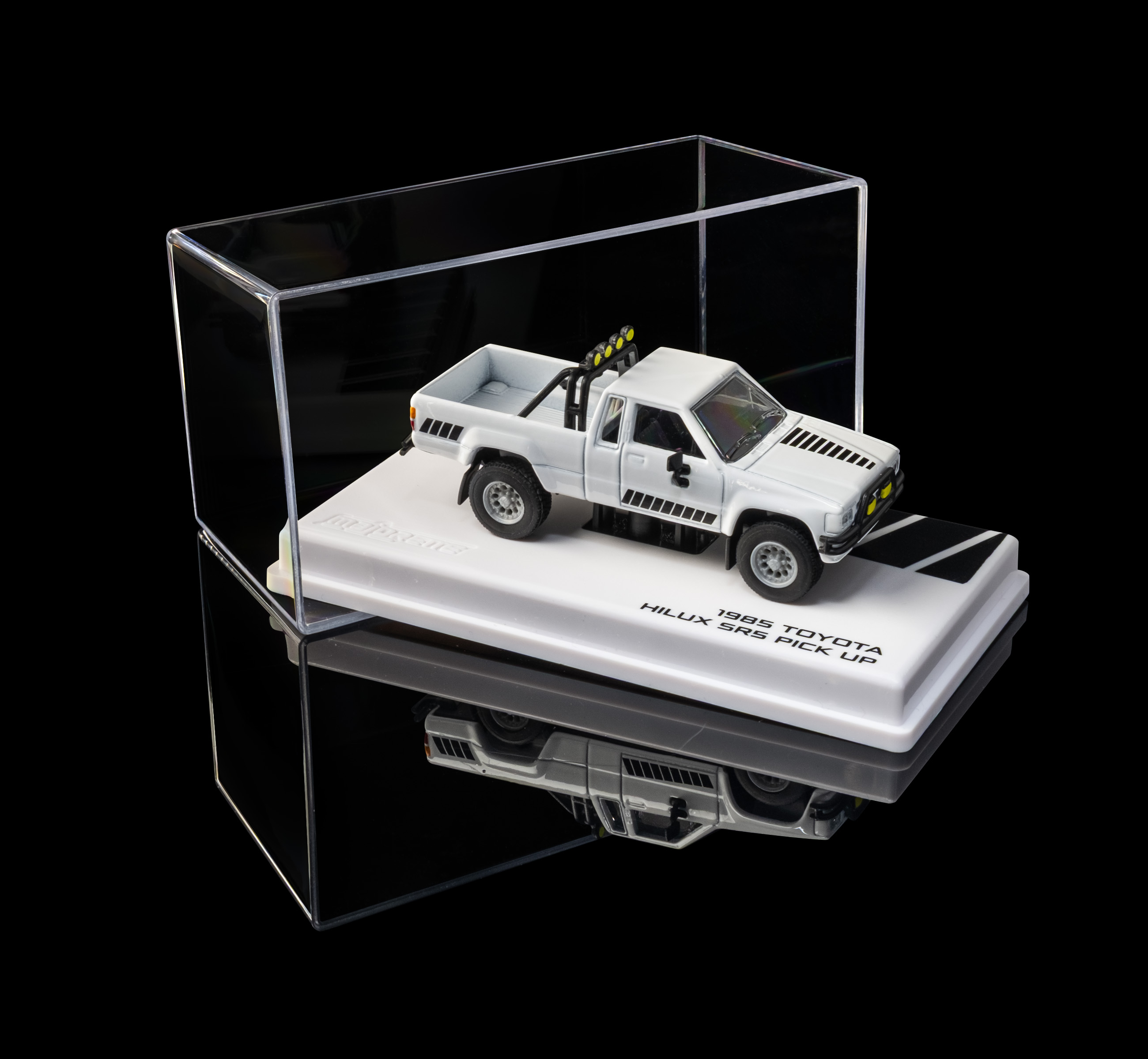 1985 Toyota Hilux SR5 Diecast Model Truck | Jada Toys