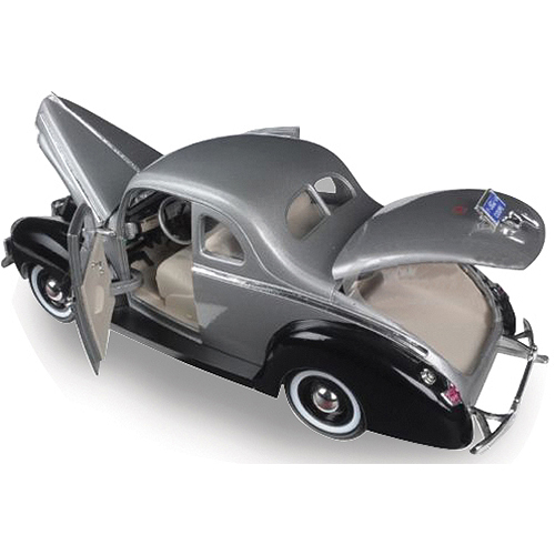 Ford - Ertlアーテル/&#39;40 Fordフォード Deluxeデラックス 1/18 American Muscle ERTL 1/18 scale, 1940 Ford Deluxe Coupe