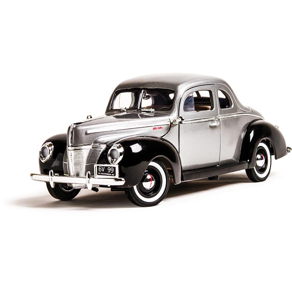 1940 Ford De Luxe ミニカー 100周年記念モデル 1940 Ford Deluxe Diecast Model | Motormax