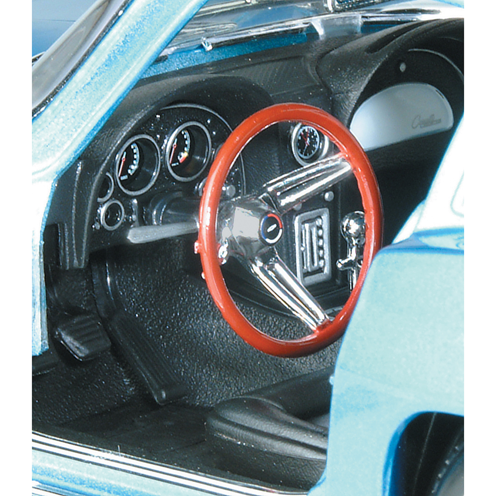 1965 Corvette Coupe Diecast Model | Maisto