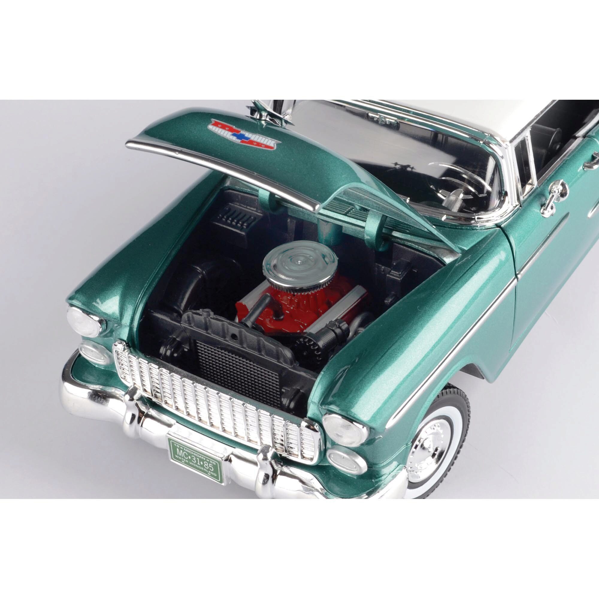 1955 Chevy Bel Air Hardtop Diecast Model Car | Motormax