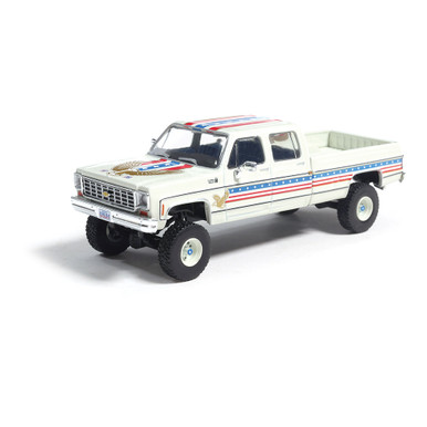 ①☆ Customize Chevy Tracking　　　　　【特典会員限定】 1976 Chevrolet Custom Deluxe K30 Fleetside July 4th 250th