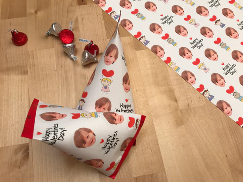 Kids Valentine's Day Favor Wrapping