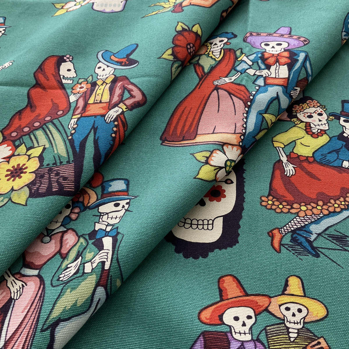 Alexander Henry Fabric | Cotton & Designer Textiles