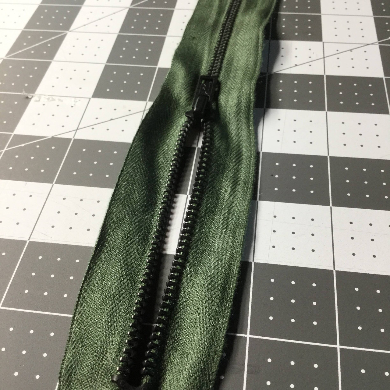  Invisible Zipper Black Zipper 9 inch Zippers for Sewing  Invisible Black Zipper 9” DIY Zippers Supplies for Tailor Sewing Crafts