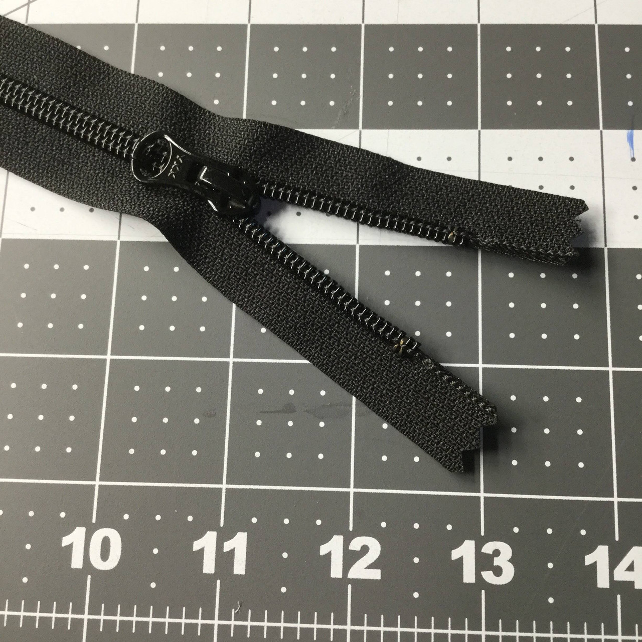 YKK® 8 Zipper Nylon Coil Zippers Made in USA~ Closed Bottom ~ 580 Black  (10 Zippers/Pack)