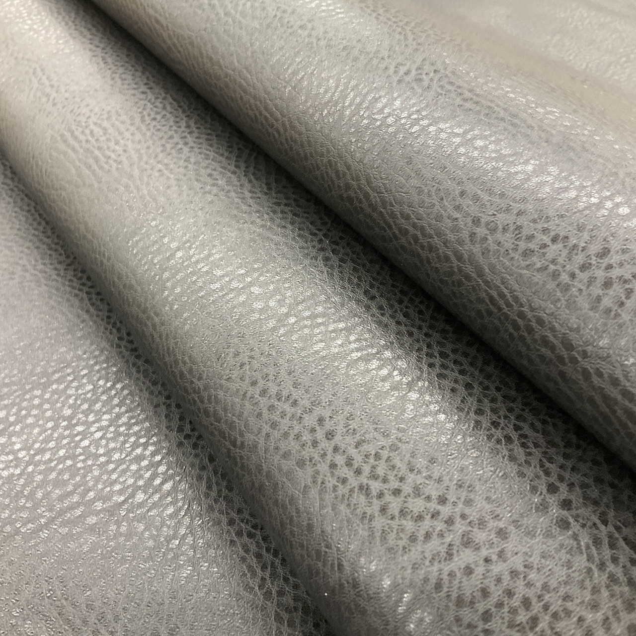 Black Medium Grain Faux Leather Vinyl | Automotive Headliner Fabric |  Foam-Backed | 1/8 Thick | 54 Wide | Bag Stabilizer / Sew Foam | By the  Yard