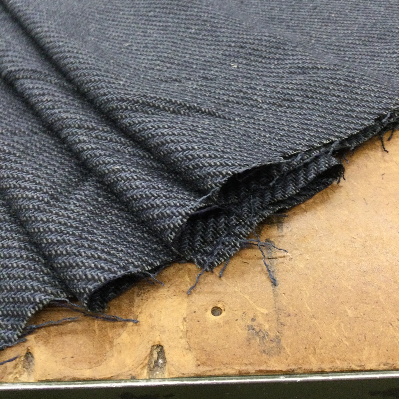 Twilled Woolen Fabric – Types of Fabric – Your Guide to Exploring