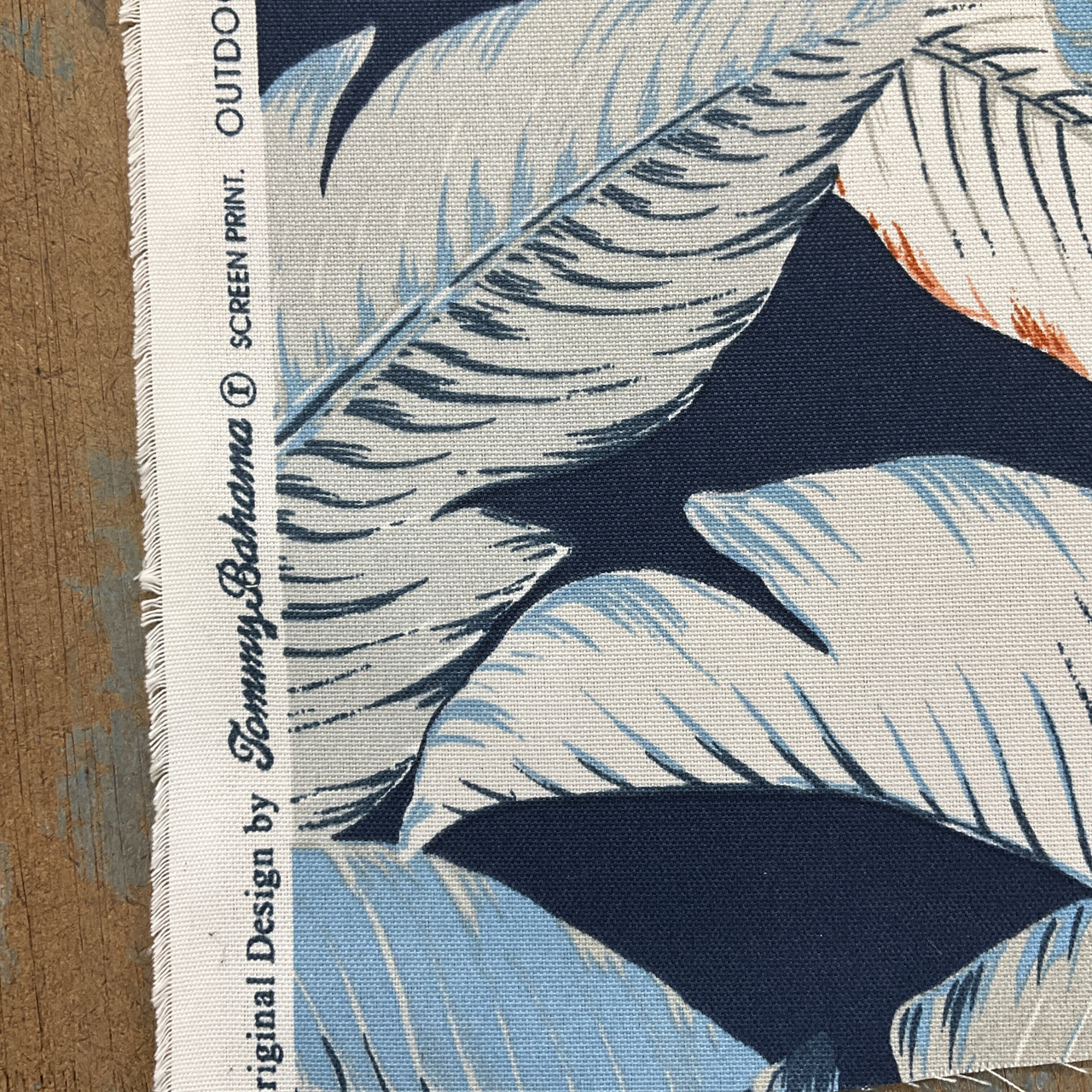 EXCLUSIVE Tommy Bahama Indoor/Outdoor Swaying Palms Sailor