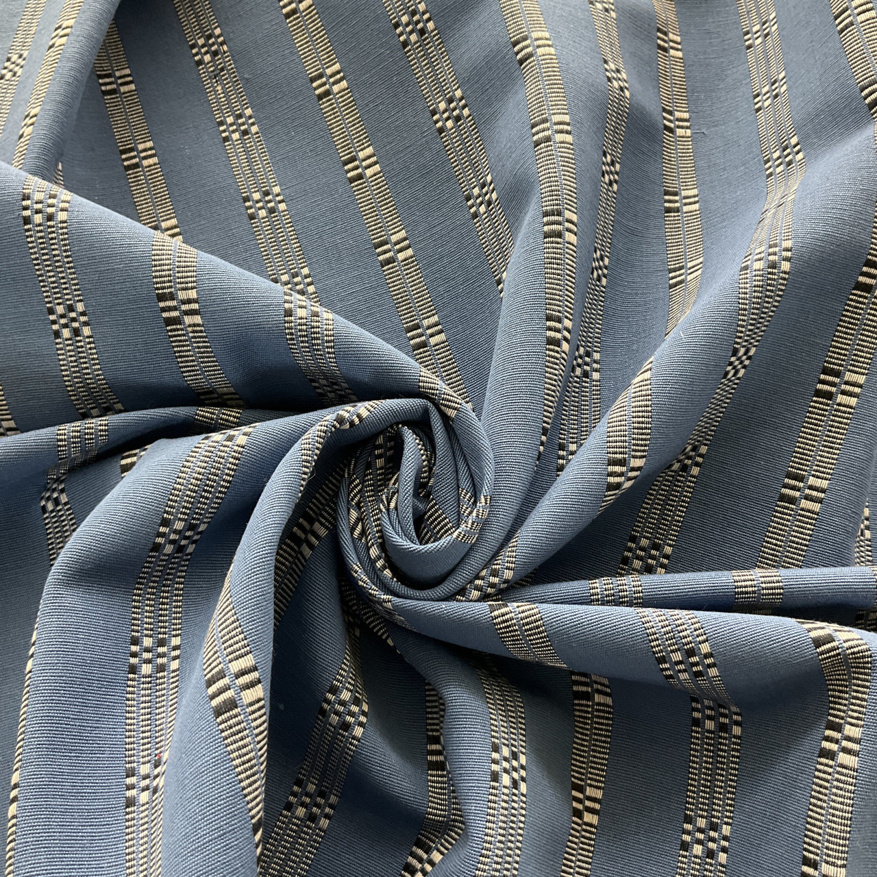Thread Nylon – Great Lakes Fabrics