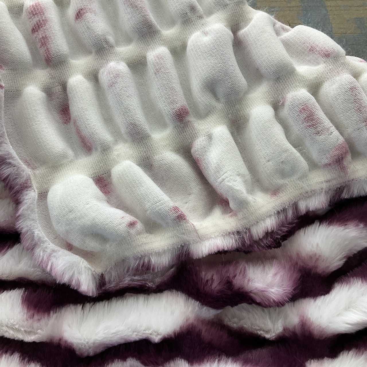 EZ Fabric Stretch Faux Fur Snow Chinchilla Snuggle White/Berry Off-Red |  Very Heavyweight Faux Fur Fabric | Home Decor Fabric | 58 Wide