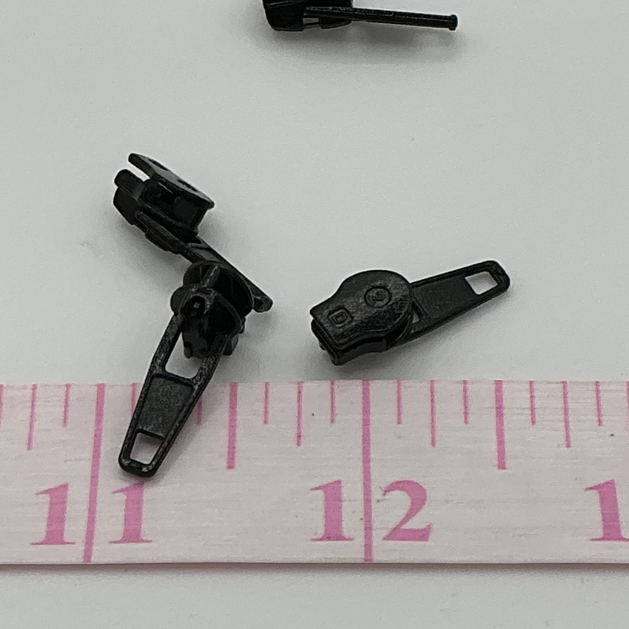 2 Coil Zipper Pulls  Single Tab | Auto Lock | BLACK