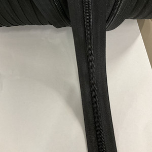 #5 Coil Zipper Black Medium Duty Zipper Sold by the yard