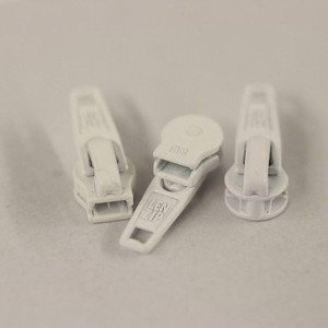 #5 Coil Pull Slides White Zipper