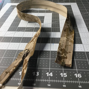 31 Inch Separating Jacket Zipper | Digital Desert Camouflage, Single Pull |