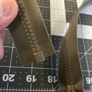 separating zipper