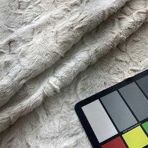 EZ Fabric Frosted Four Seasons Snuggle Faux Fur Agave/White | Very Heavyweight Faux Fur Fabric | Home Decor Fabric | 58" Wide