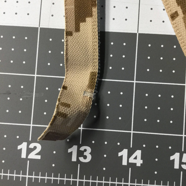 32 Inch Separating Jacket Zipper | Digital Desert Camouflage, Single Pull |