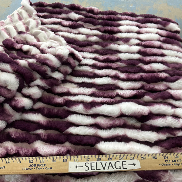 White/Red Violet EZ Fabric Stretch Faux Fur Snow Chinchilla Snuggle White/Red Violet | Very Heavyweight Faux Fur Fabric | Home Decor Fabric | 58" Wide