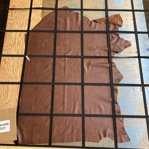 Auburn Brown | Full Grain Leather Cowhide | 14 Square Feet | 3.5 Ounce / 1.4 mm