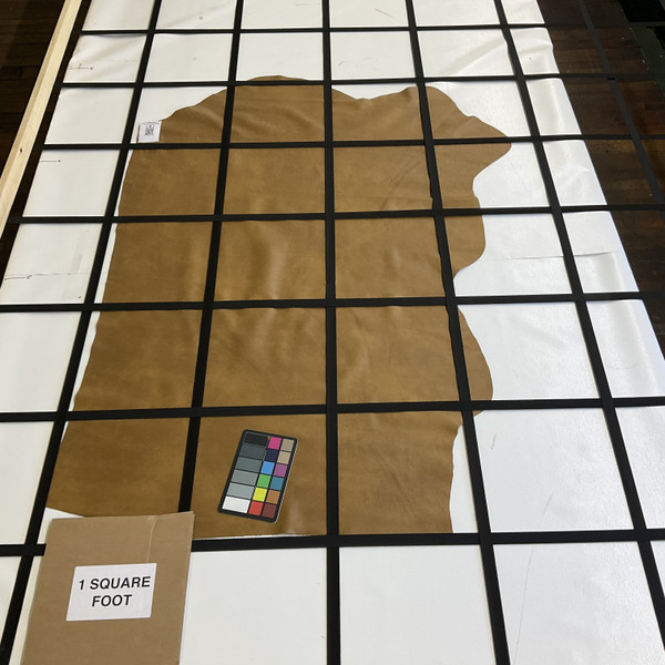 New Promenade in Camel Tan | Leather Cowhide | 14 Square Feet | 3 Ounce / 1.2 mm