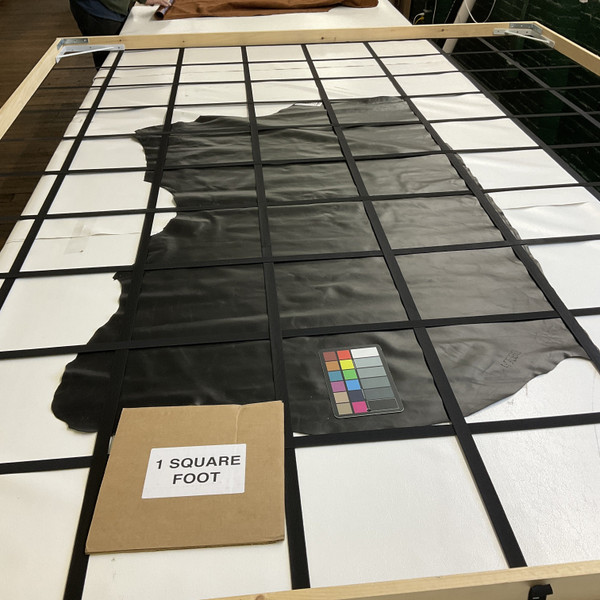 Matte Black | Patent Leather Cowhide | 16 Square Feet | 3 Ounce / 1.2 mm