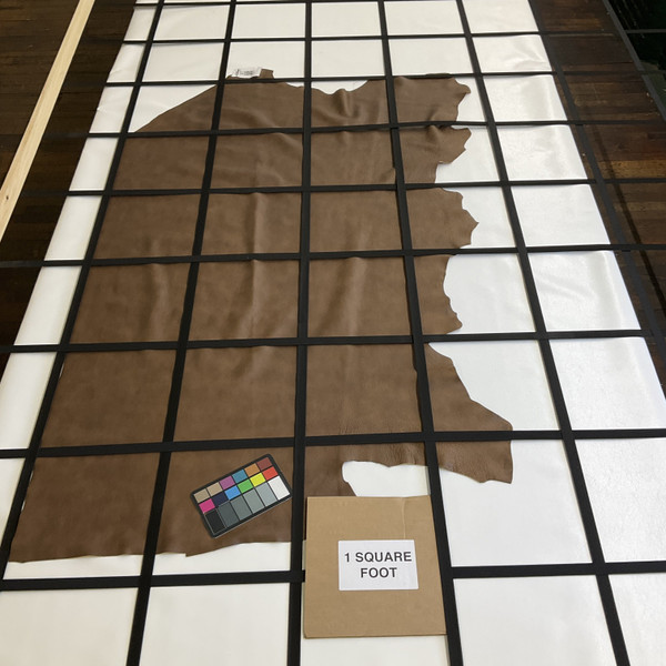 Cetus in Cognac Brown | Full Grain Leather Cowhide | 19 Square Feet | 4 Ounce / 1.5 mm