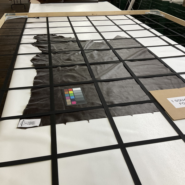 Glossy Dark Espresso Brown | Leather Cowhide | 14 Square Feet | 3 Ounce / 1.1 mm