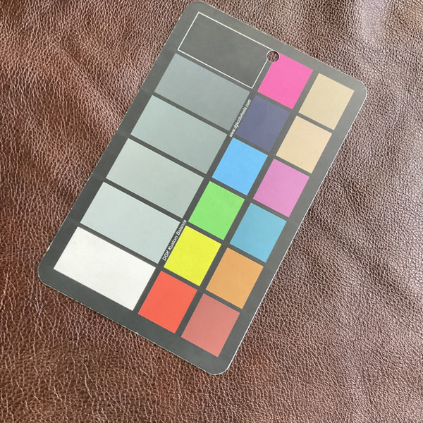 Bourbon Brown | Full Grain Leather Cowhide | 17 Square Feet | 4.5 Ounce / 1.8 mm