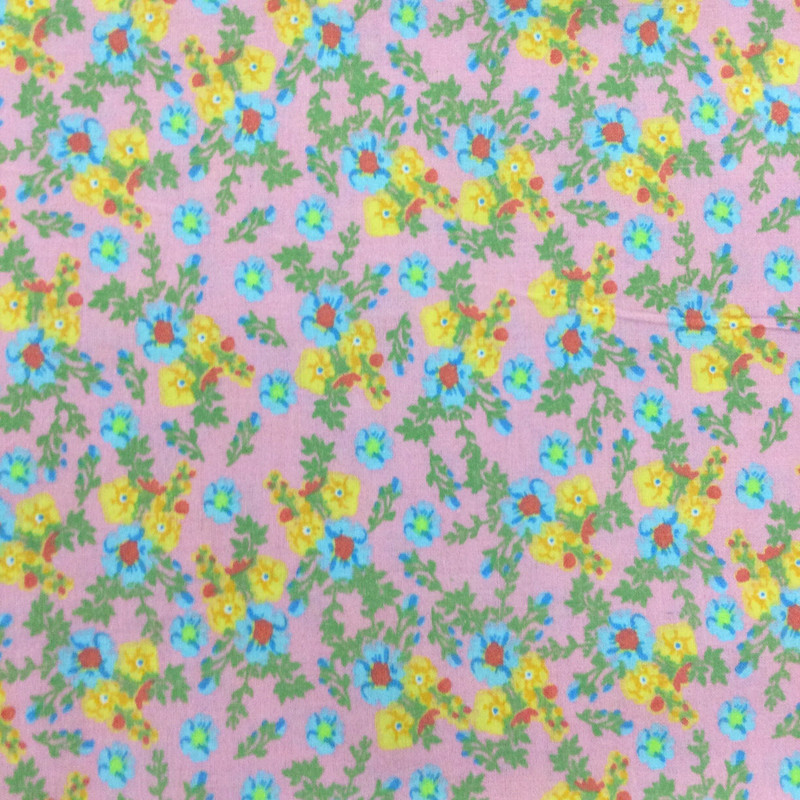 100% Cotton Quilting Fabric 1006