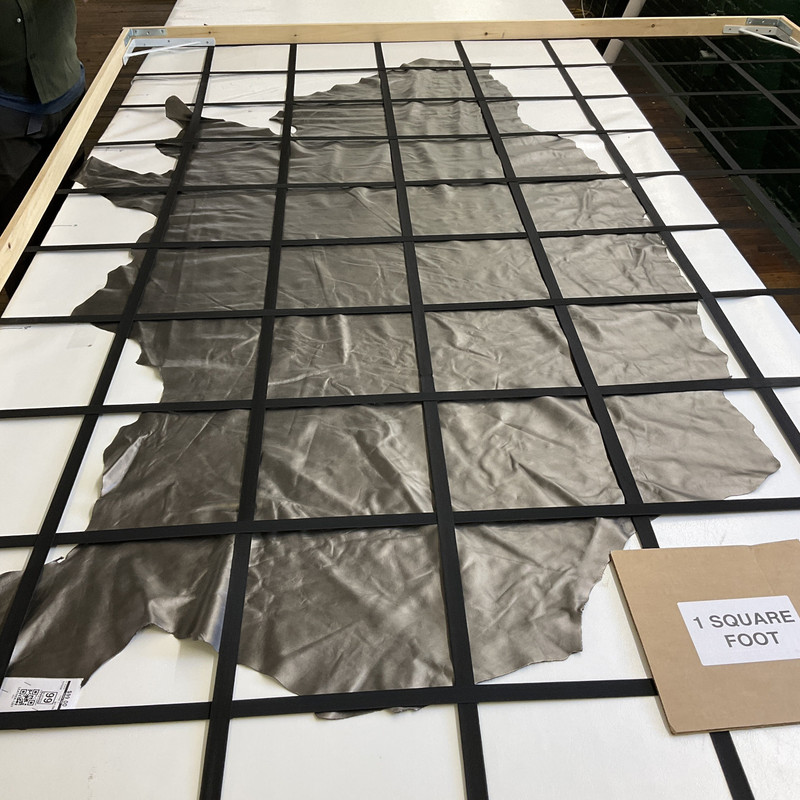 Metallic Platinum Dark Grey | Leather Cowhide | 24 Square Feet | 3 Ounce / 1.2 mm