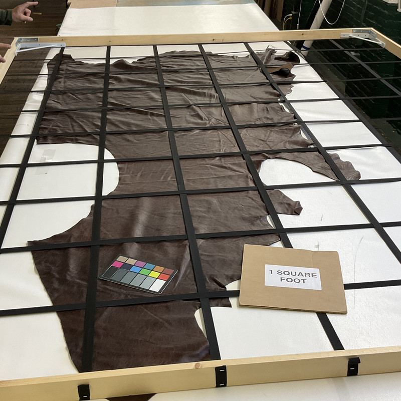 Bourbon Brown | Full Grain Leather Cowhide | 25 Square Feet | 4.5 Ounce / 1.8 mm