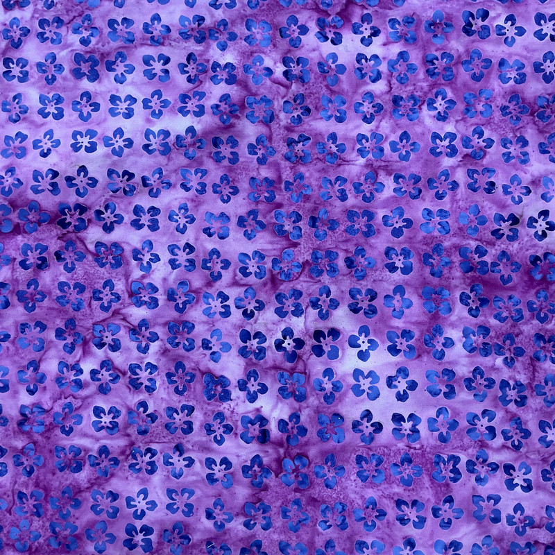 Garden Groove Small Flower in Orchid | Banyan Batiks | Quilting Fabric | 44" Wide | 100% Cotton | Floral | Purple / Pink
