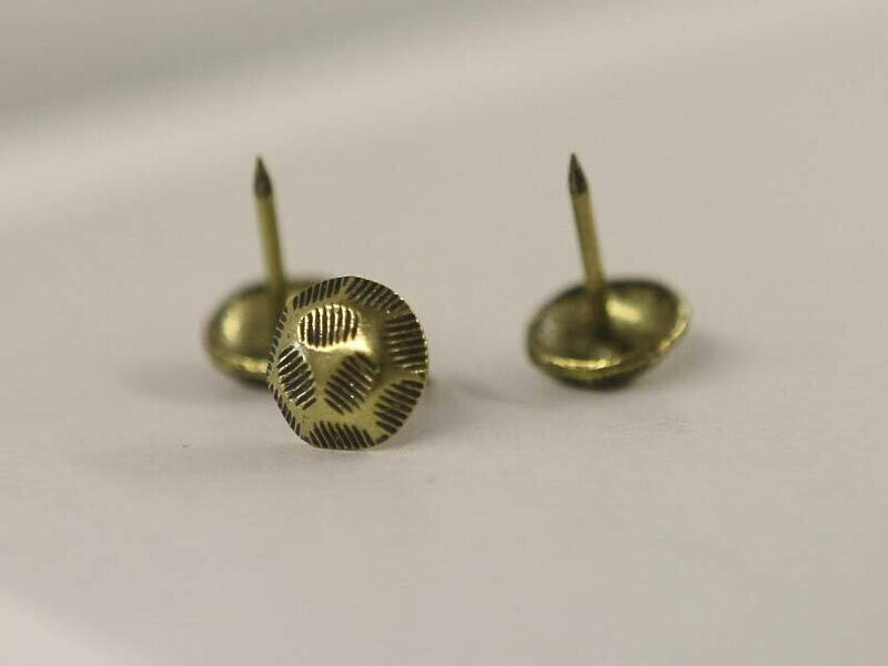 UPHOLSTERY NAILS / STUDS / TACKS / PINS (26 finishes available) ~ FREE P&P