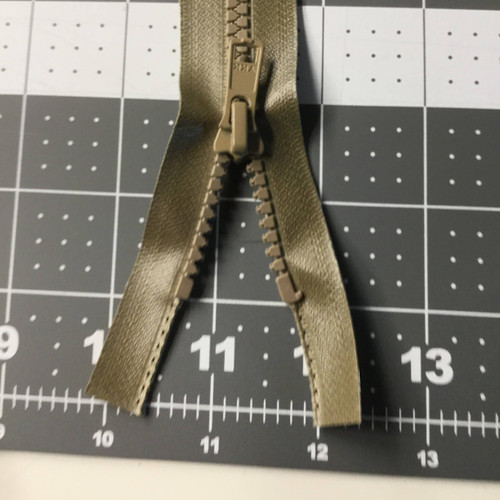 18 Heavy Separating Jacket Zipper - M&J Trimming